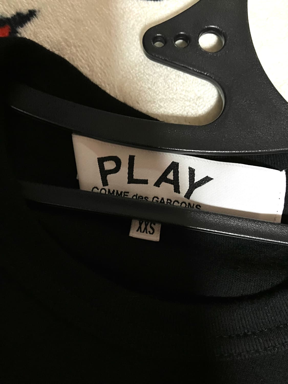 플레이 꼼데가르송 블랙 하트 롱슬리브 상품이미지3