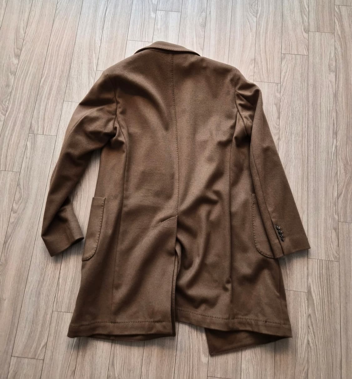 하이드로겐 더블 브레스트 코트 판매합니다 상품이미지4