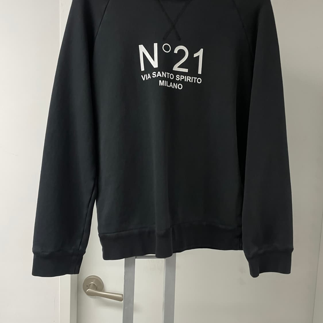 N21 누메로벤투노 블랙 맨투맨 40 상품이미지3