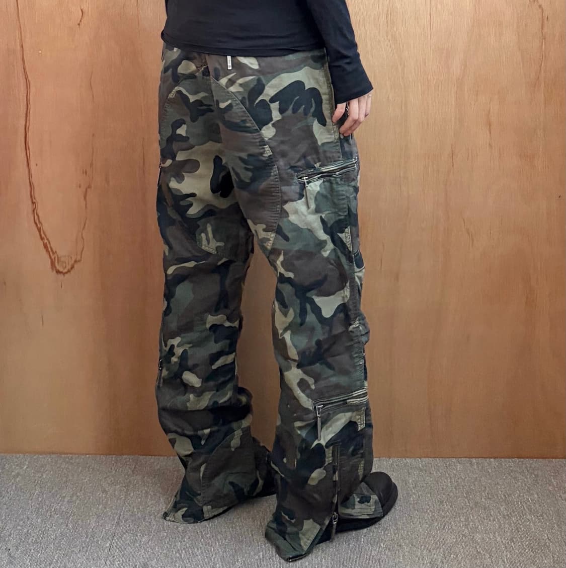 립반윙클 카모 파라슈트 팬츠 상품이미지2