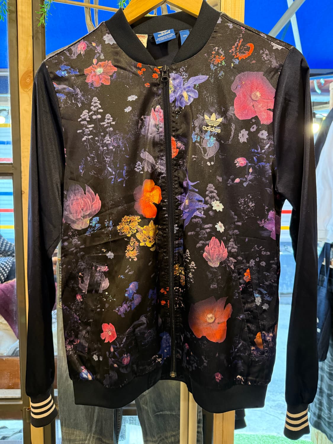 아디다스 플라워 패턴 져지 상품이미지1