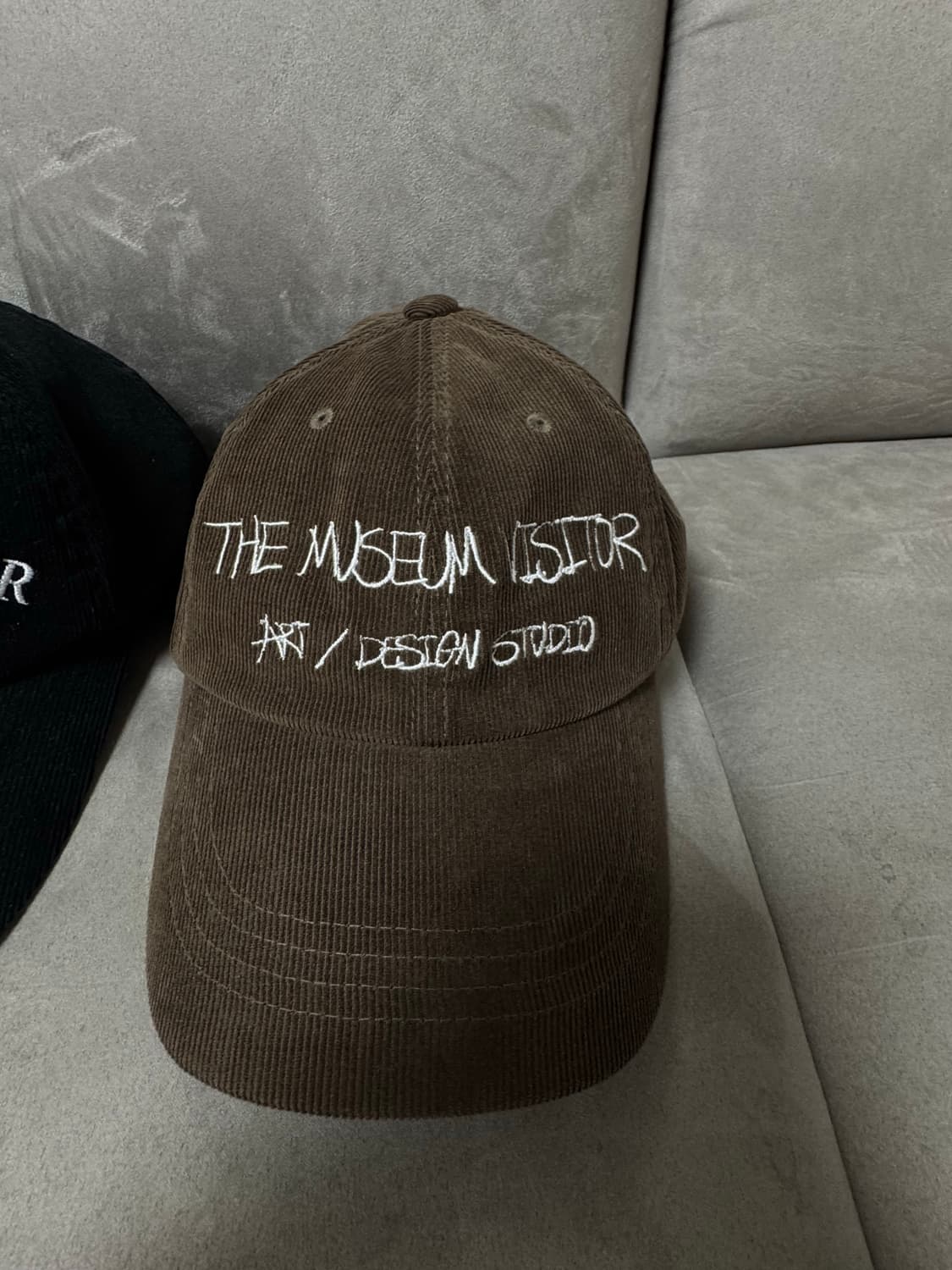 더뮤지엄비지터 코듀로이 볼캡 일괄 상품이미지3