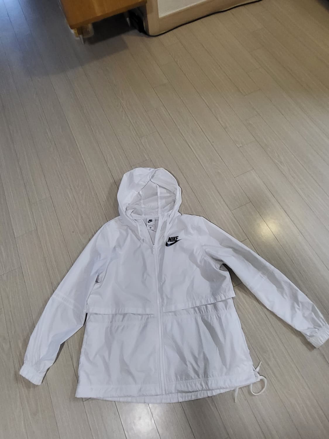 나이키바람막이 상품이미지1