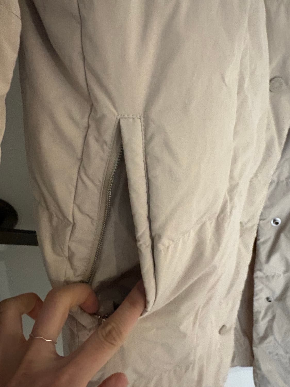 더캐시미어 하프패딩 상품이미지3