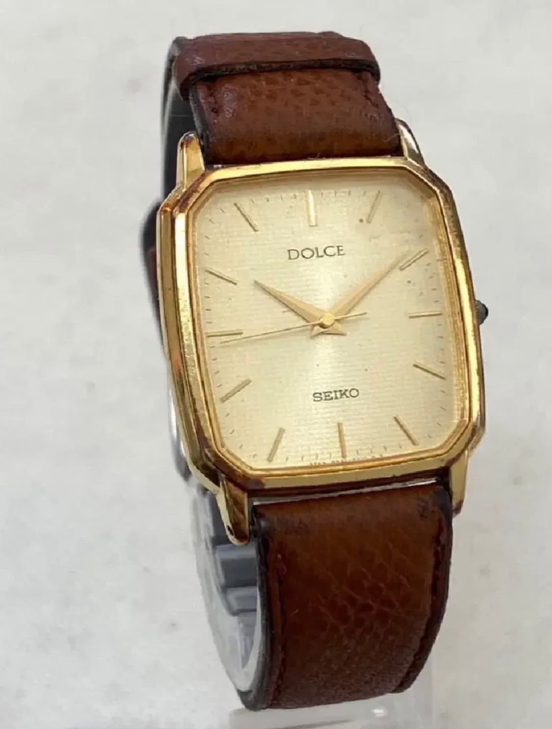 세이코 돌체 금장 시계 상품이미지1