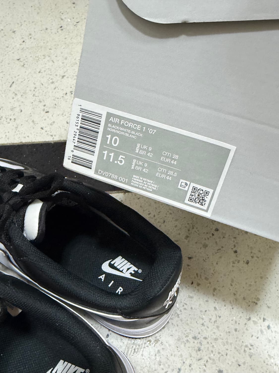 나이키 에어포스 블랙 화이트  상품이미지4