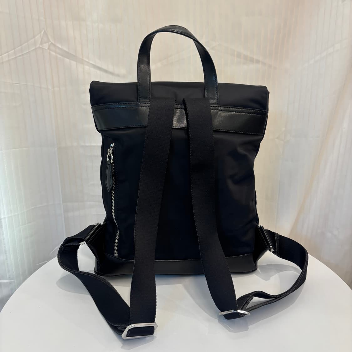 정품 오야니 나일론 블랙 백팩     상품이미지4