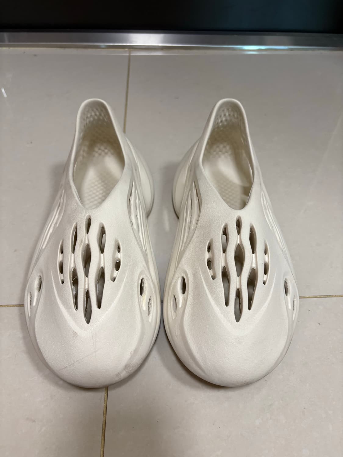이지 폼 러너 275 상품이미지3
