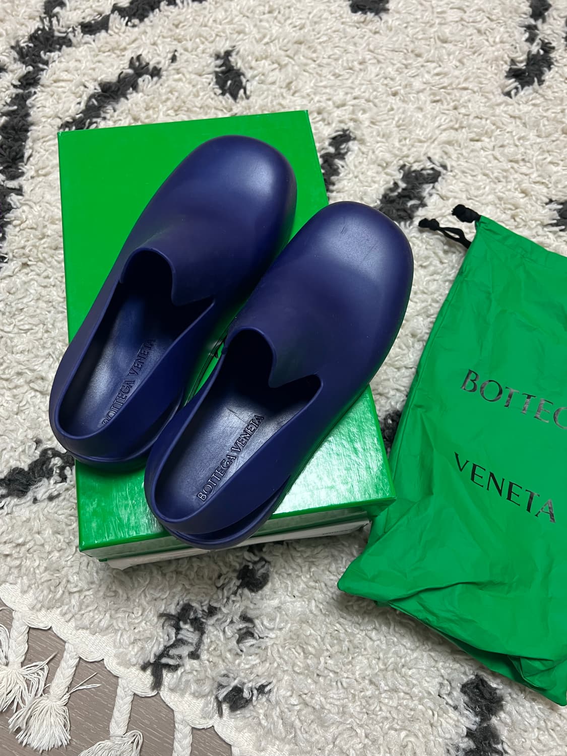 보테가베네타 샌들 팝니다 상품이미지1