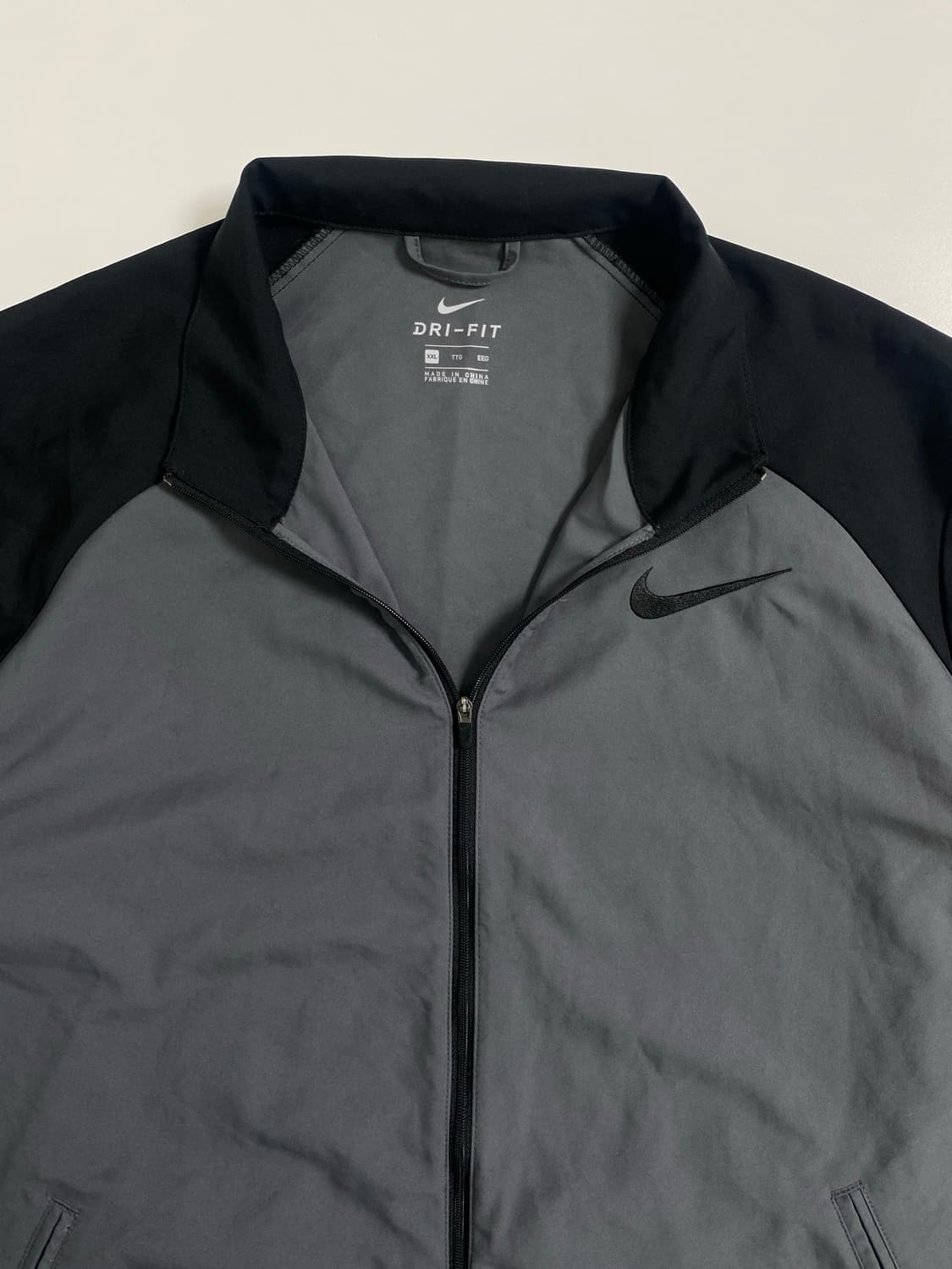 나이키 바람막이 상품이미지3