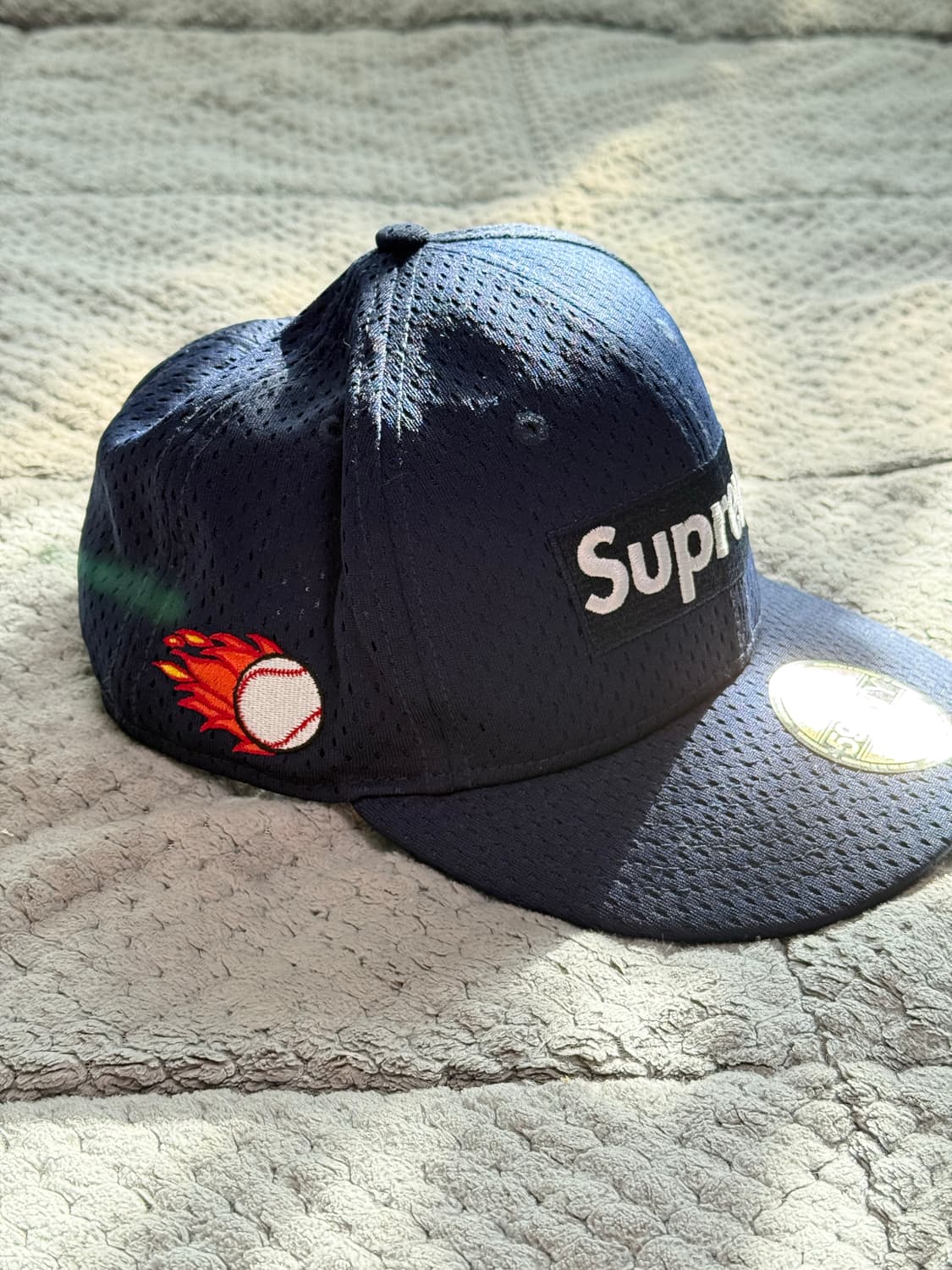슈프림 뉴에라 캡 상품이미지2