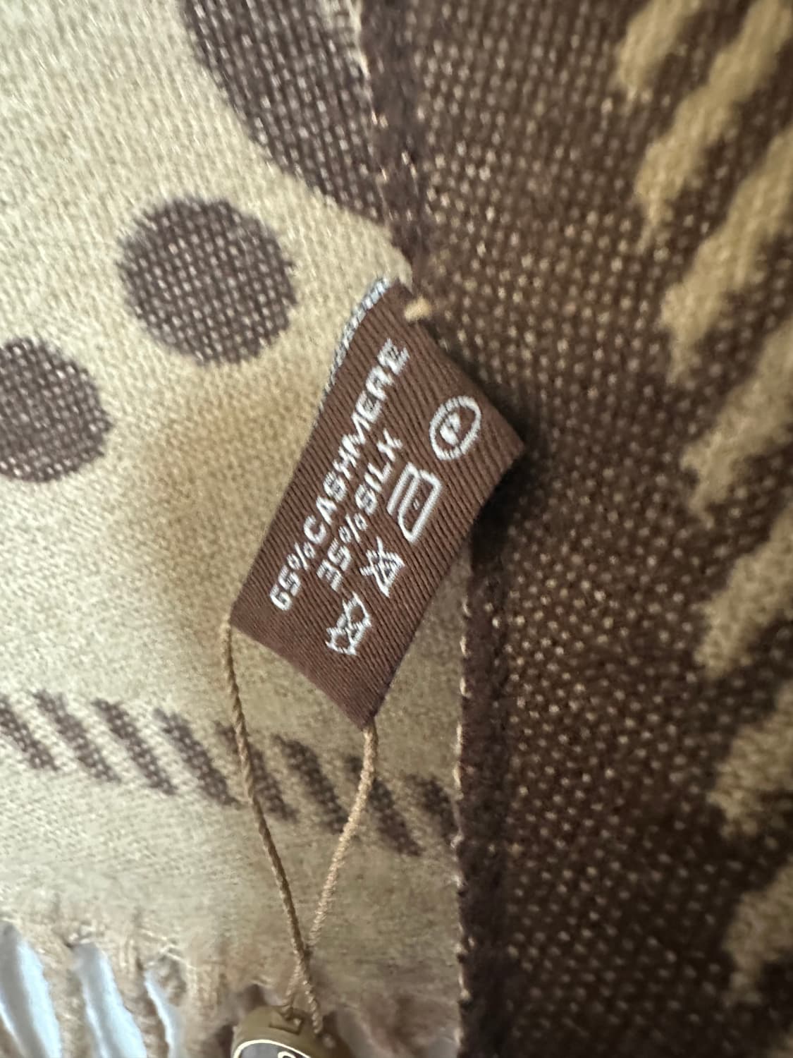 구찌 GG 패턴 캐시미어숄&머플러 브라운 베이지 남여공용 상품이미지8