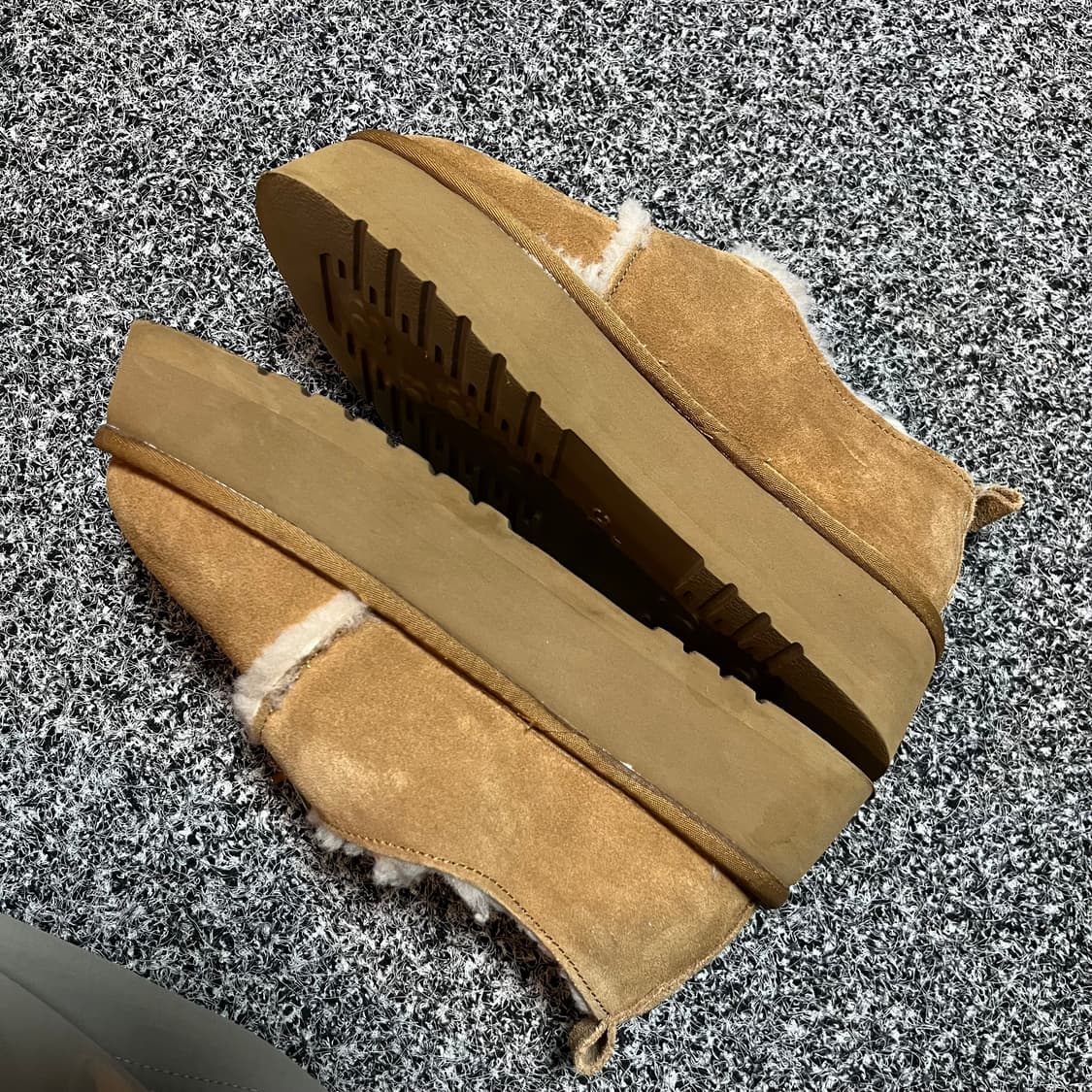 MAC MOC 마크모크 스웨이드 양털 버클 단화 230 상품이미지3