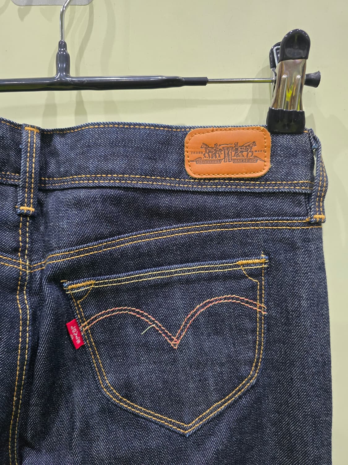 Levi’s Red Tab 정품 여성 데님 ‘Angelina’  30 상품이미지4