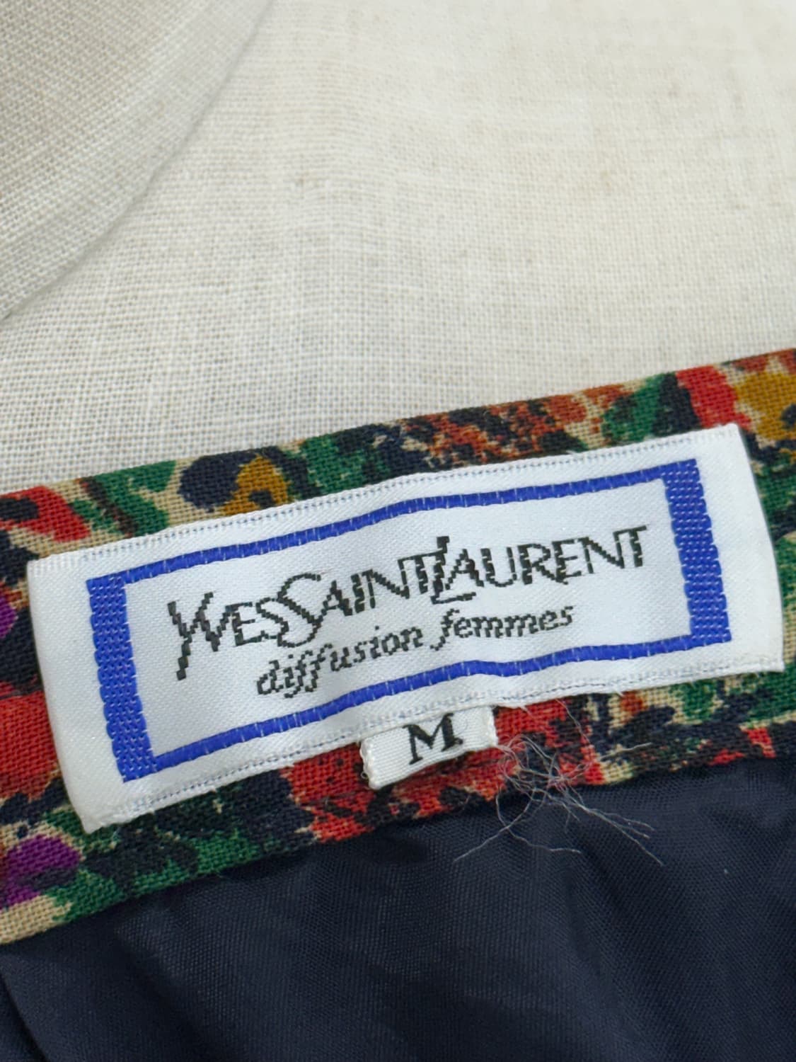 입생로랑 빈티지 울 스커트 상품이미지10