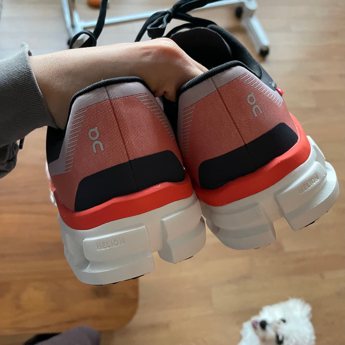 온러닝 런닝화 남성 운동화 10.5 사이즈 상품이미지4