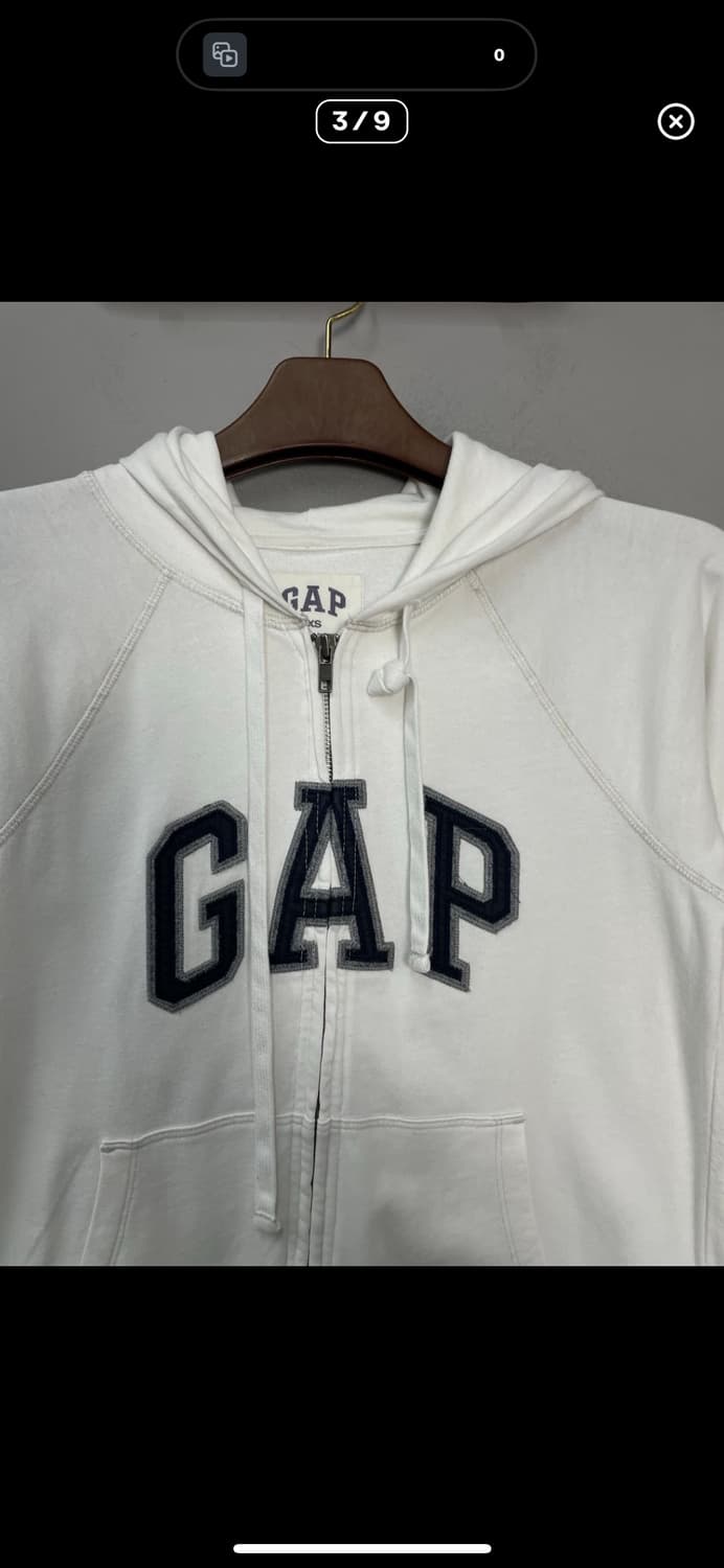 갭 화이트 스펠로고 후드집업 A3584 상품이미지3