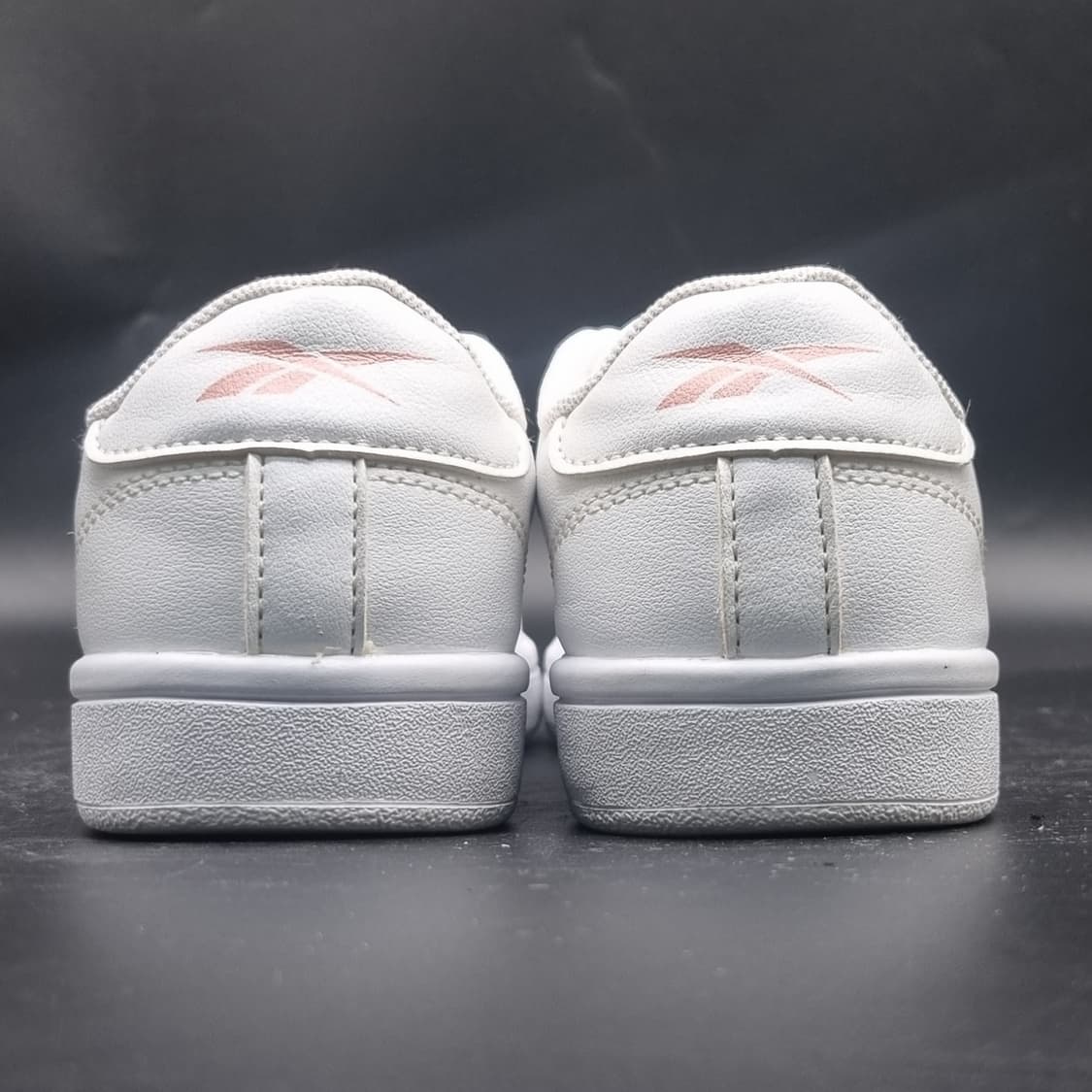 리복 코트시리즈 스니커즈225 상품이미지4