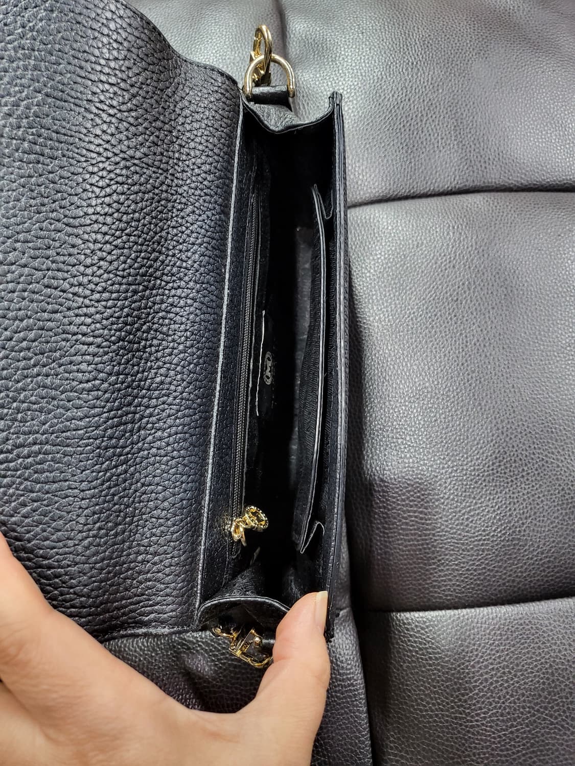 메트로시티 테슬 크로스백 상품이미지9