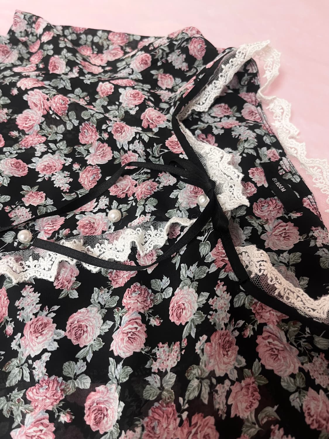 히메갸루 레이스 리본 플라워 블라우스 엑시즈팜 레스트로즈 로사체리 상품이미지2