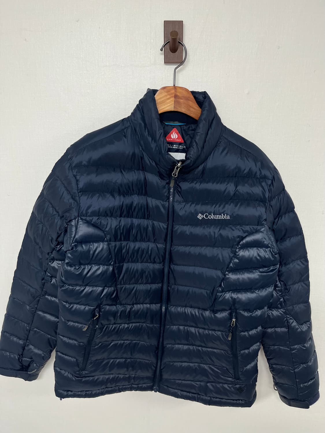 [XL] 콜롬비아 구스다운 경량패딩 상품이미지1