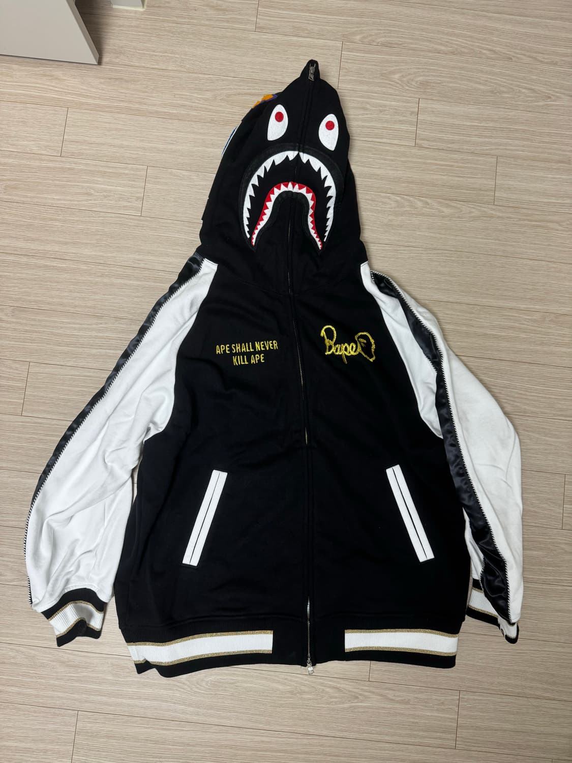 베이프 후드집업 XL (홍콩 직접구매) 상품이미지1