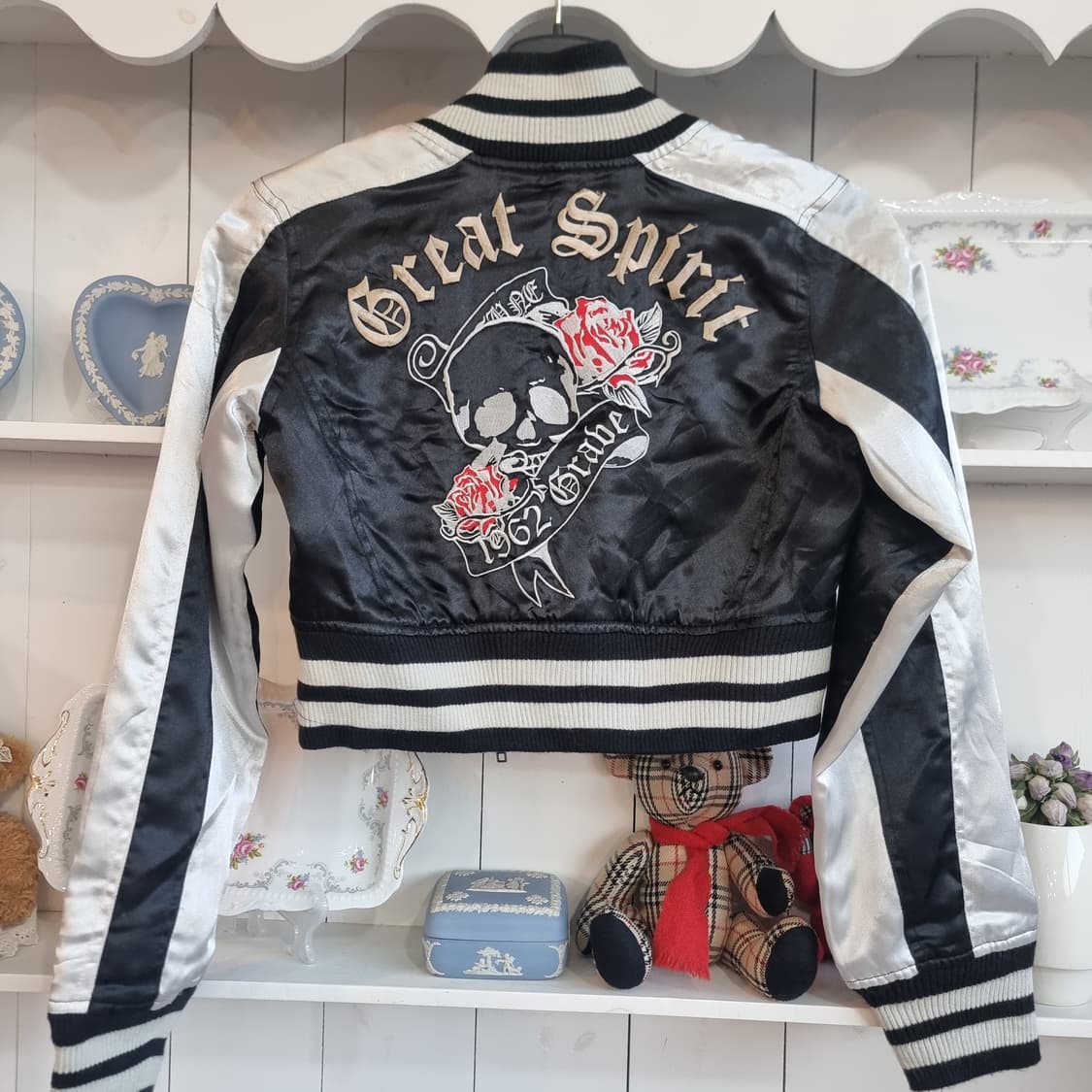 크롭 블랙 봄버 자켓 상품이미지6