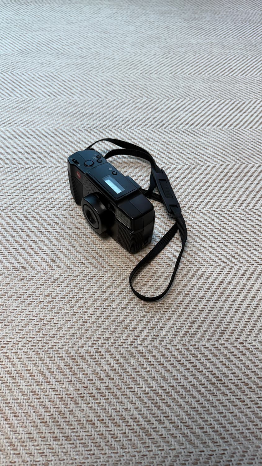 라이카 c2 zoom (카메라+케이스+스트랩+영문설명서+배터리) 상품이미지2