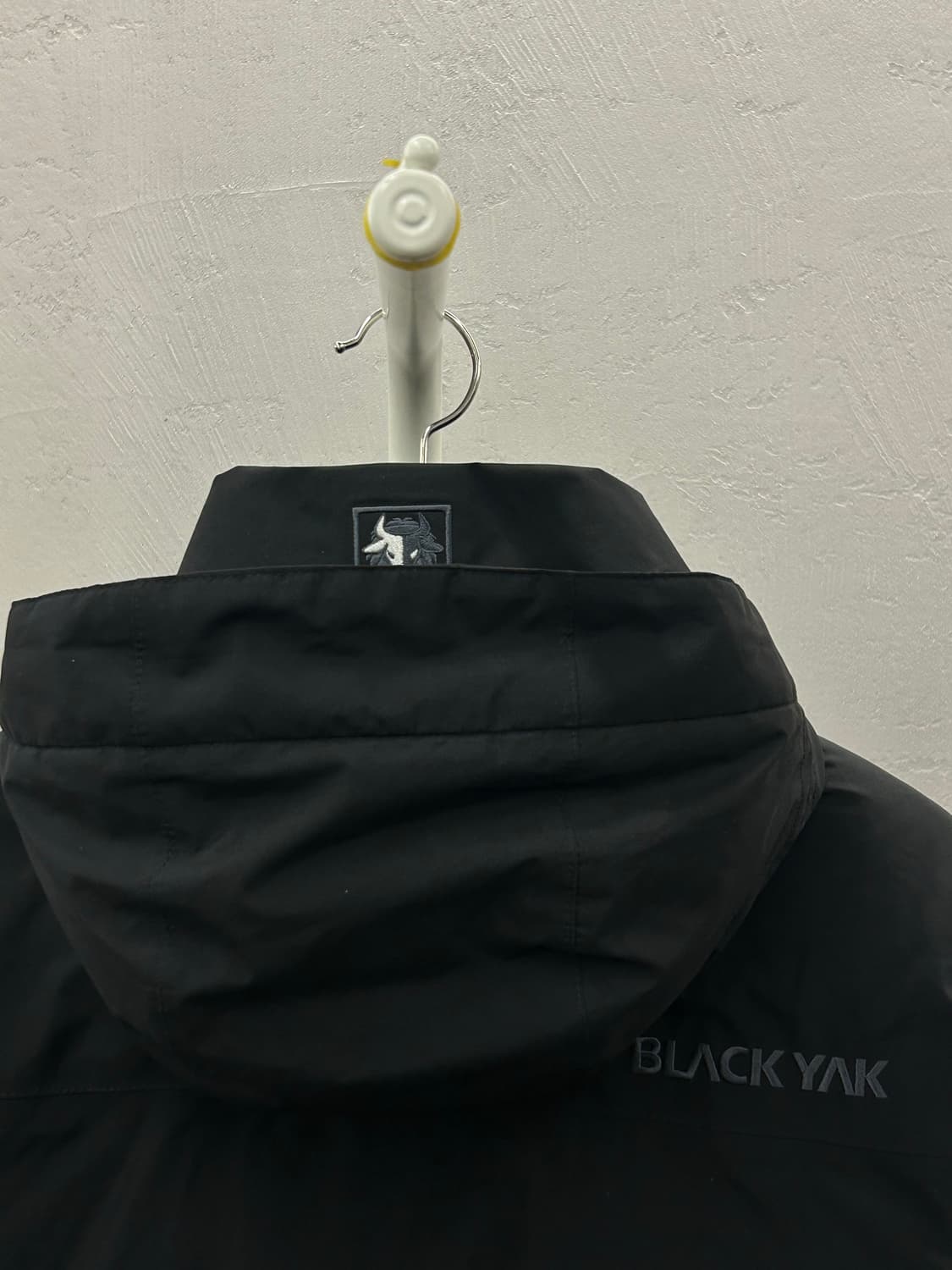 블랙야크 고어텍스 구스다운 블랙 패딩 자켓 상품이미지4