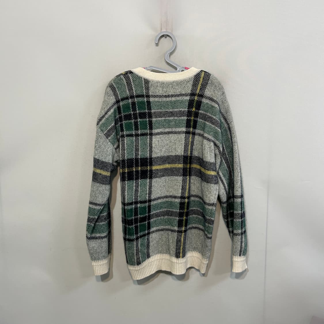 헤지스 여성 체크 니트 95 정가 32만원 상품이미지3