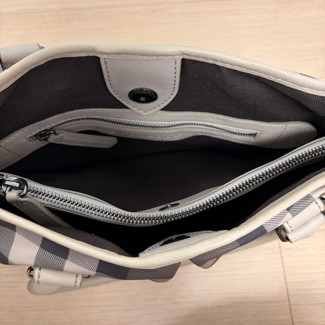 [정품] 버버리 PVC 스모크체크 숄더백 3690429 (가방) 상품이미지5