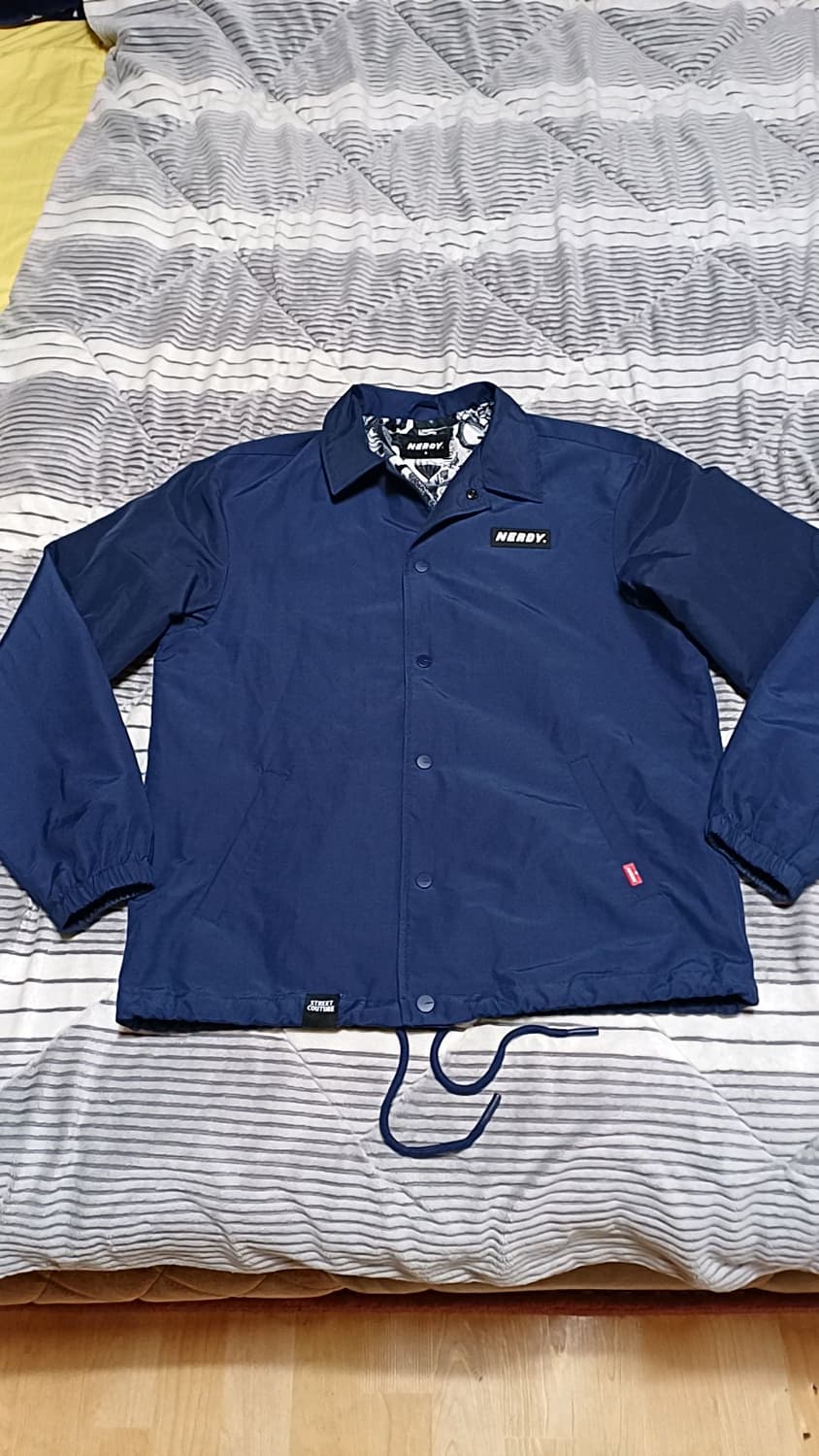 널디 춘추용바람막이 95 가슴55 기장69 상품이미지1