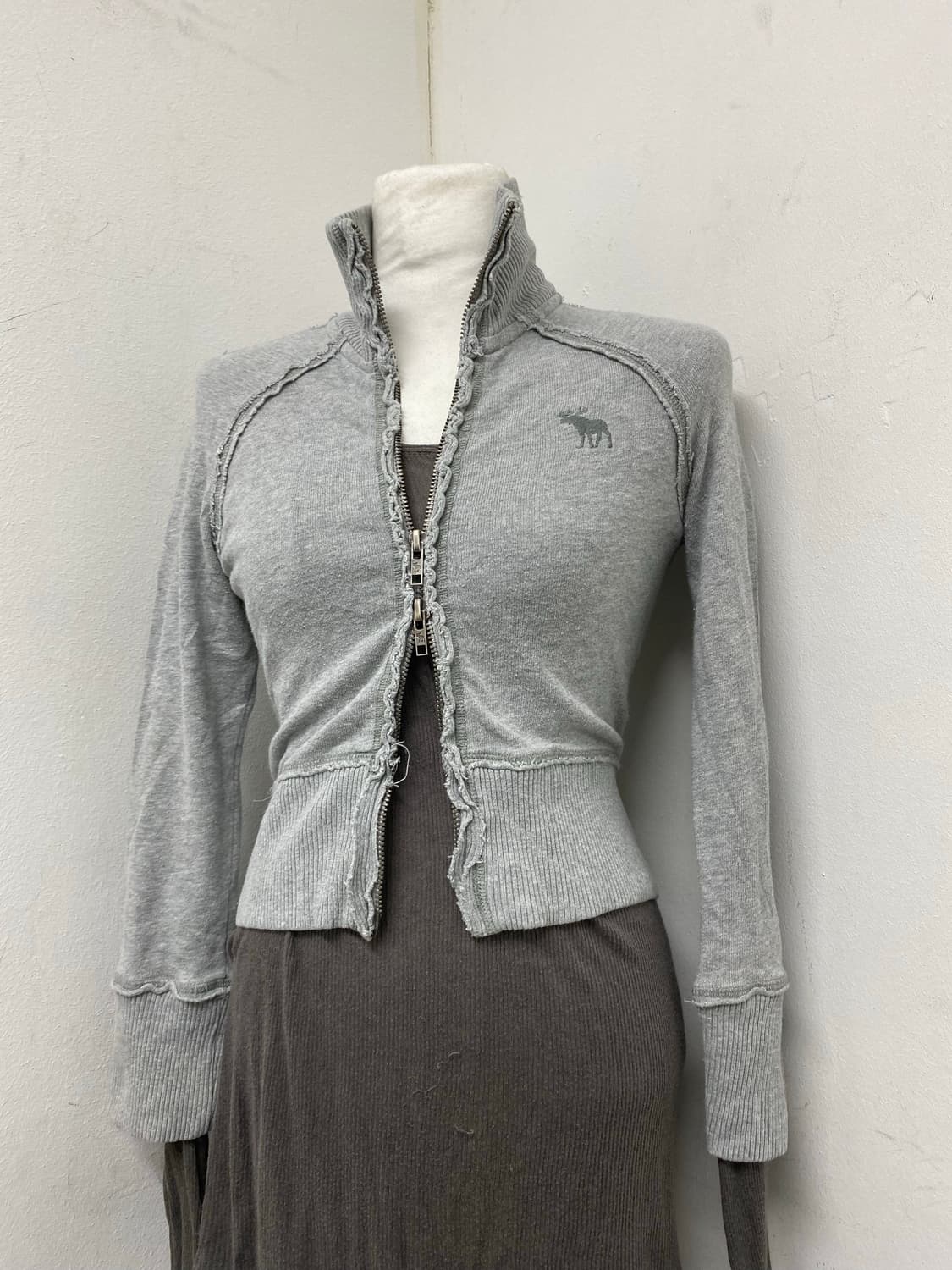 [ABERCROMBIE&FITCH]00’s Crop 2-way Zip U 상품이미지5