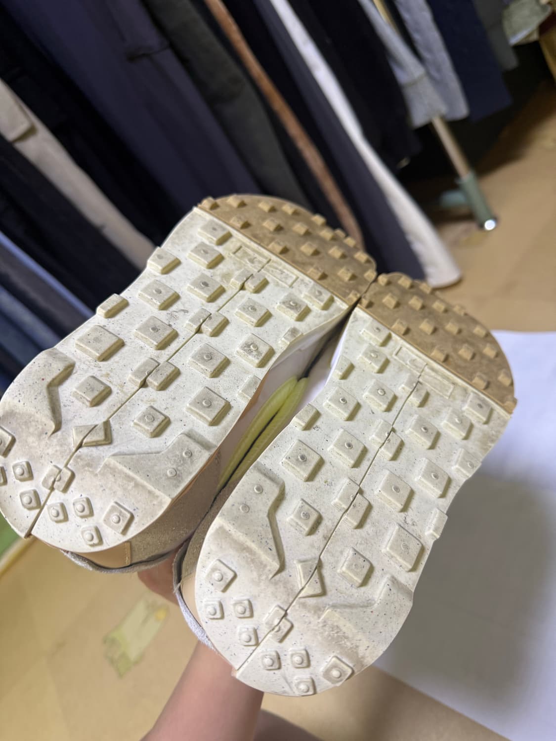 안냥하세여 희귀 나이키 폰탄카 와플 베얼리 볼트 255판매합니다. 상품이미지4