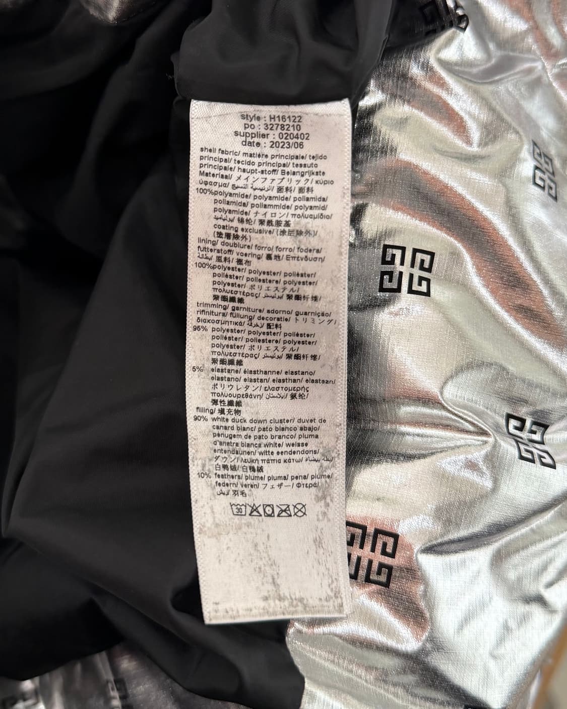 지방시 실버 로고 메탈릭 푸퍼 자켓 상품이미지10