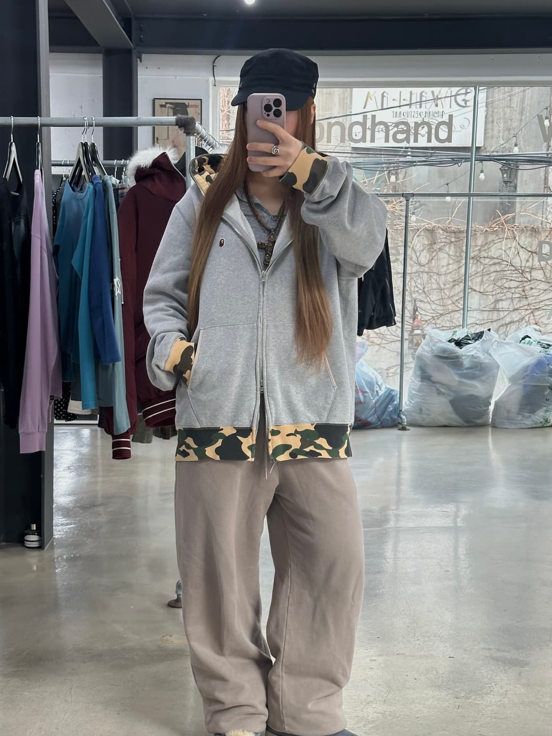 베이프 1st 카모 자수사루 원포인트황계 풀 후드집업 그레이 상품이미지4