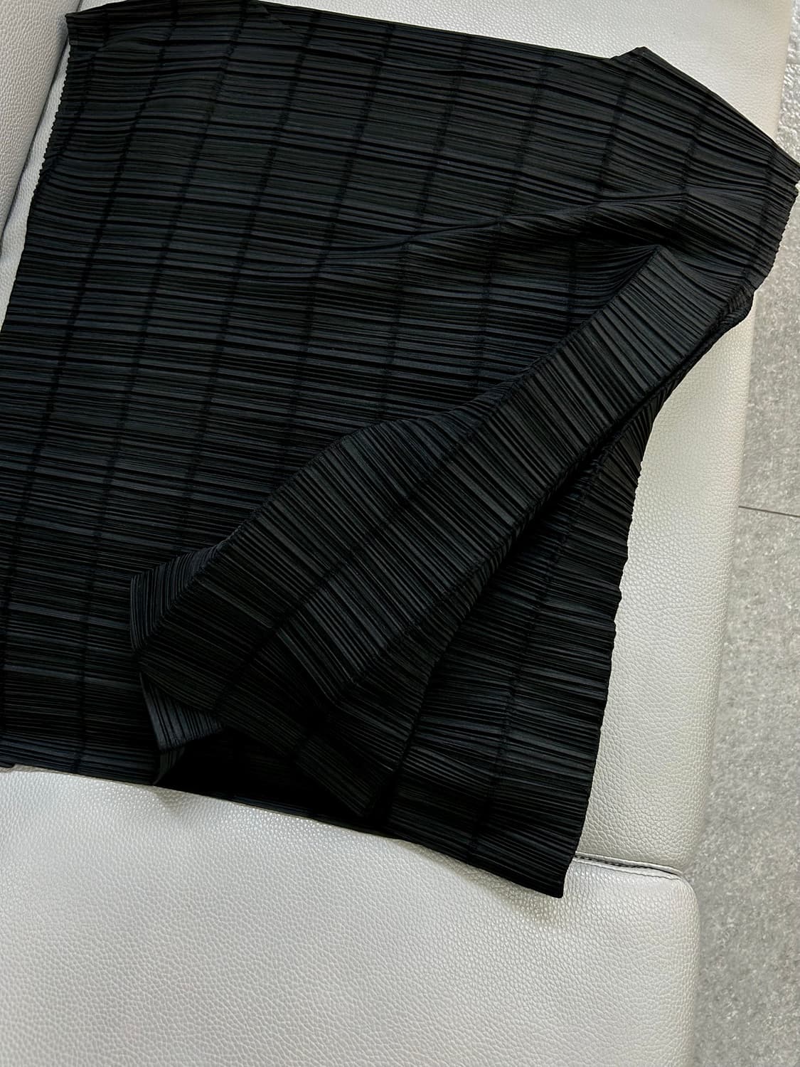 이세이미야케 플리츠플리즈  블랙 상의(4사이즈) 상품이미지5