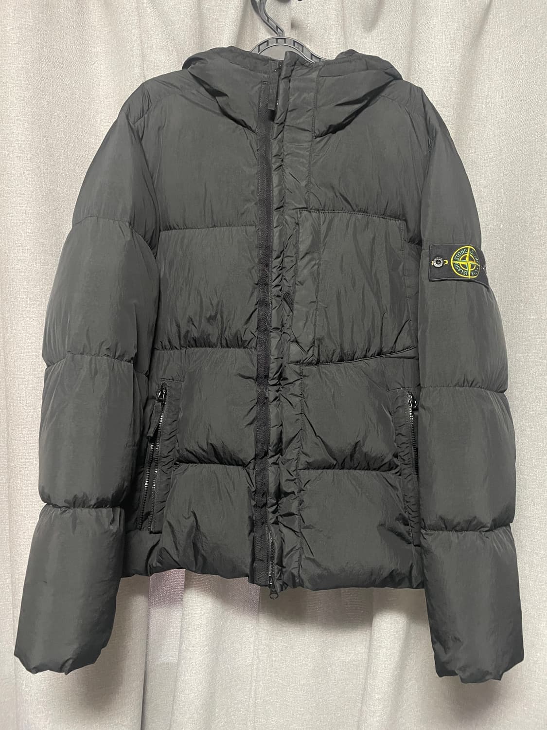 스톤아일랜드 크링클랩스 다운 패딩 상품이미지1