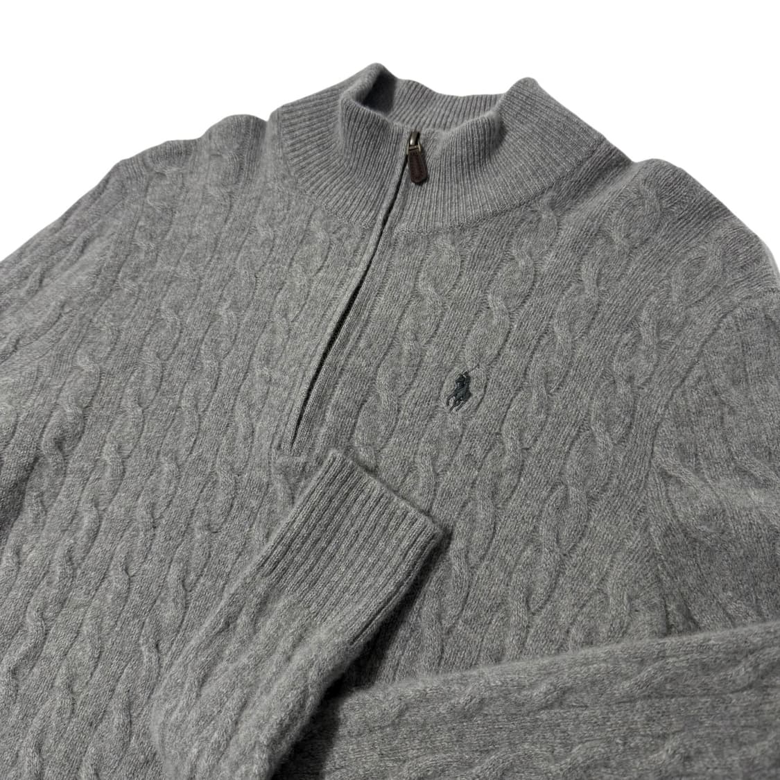신형 qr라벨 폴로 랄프로렌 라이트그레이 캐시미어 꽈배기 반집업니트 상품이미지2
