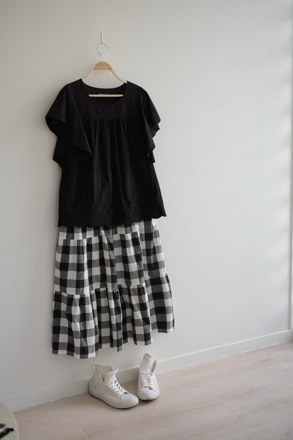 close 7  
• 블랙 화이트 체크 샤링 롱 스커트 상품이미지6