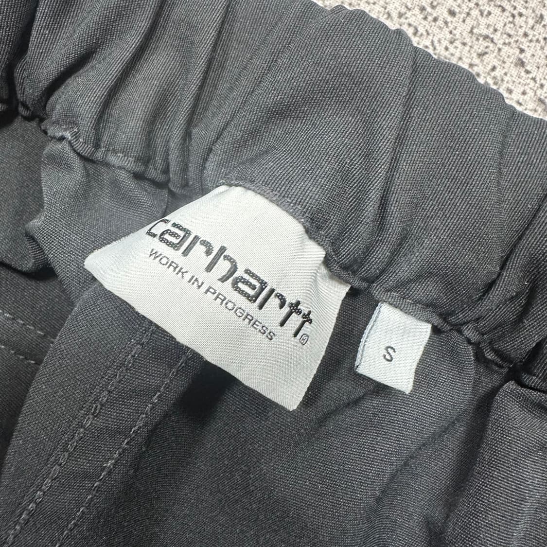 ✨ (바배) 칼하트 WIP 테크웨어 블랙 팬츠 상품이미지4