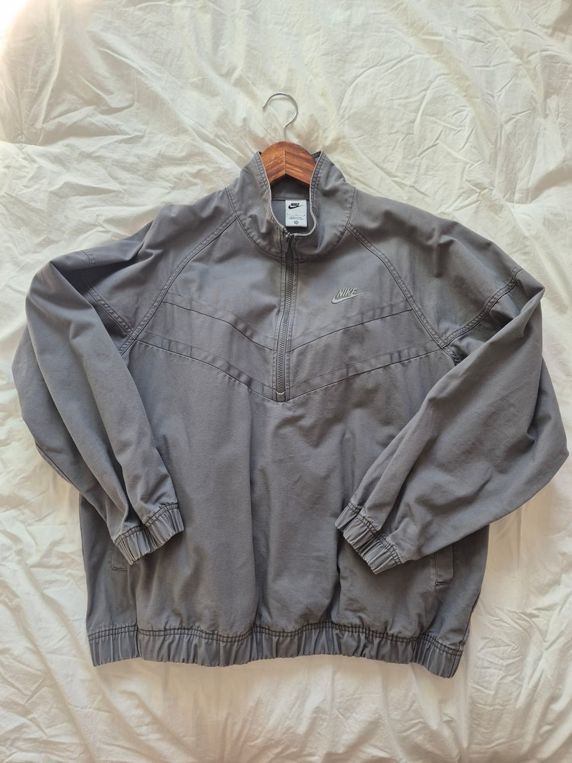 나이키 윈드러너 캔버스 하프집업 아노락 스모크 그레이 상품이미지1