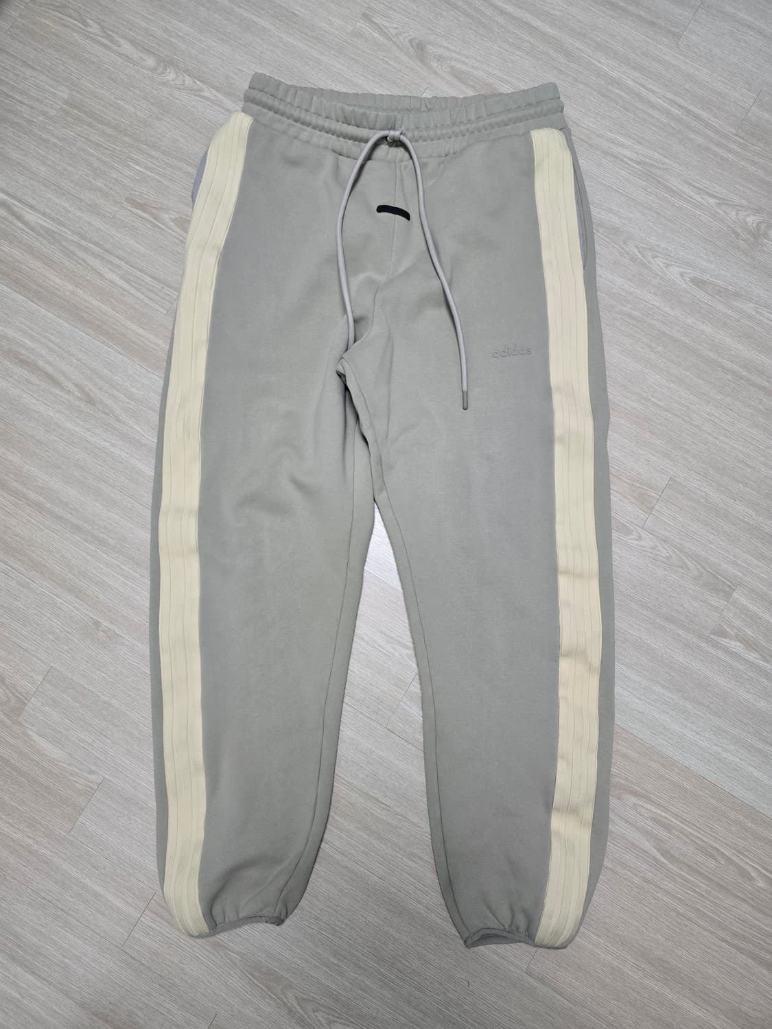 아디다스 x 피어 오브 갓 헤비 플리스 스웻 팬츠- XL 상품이미지1