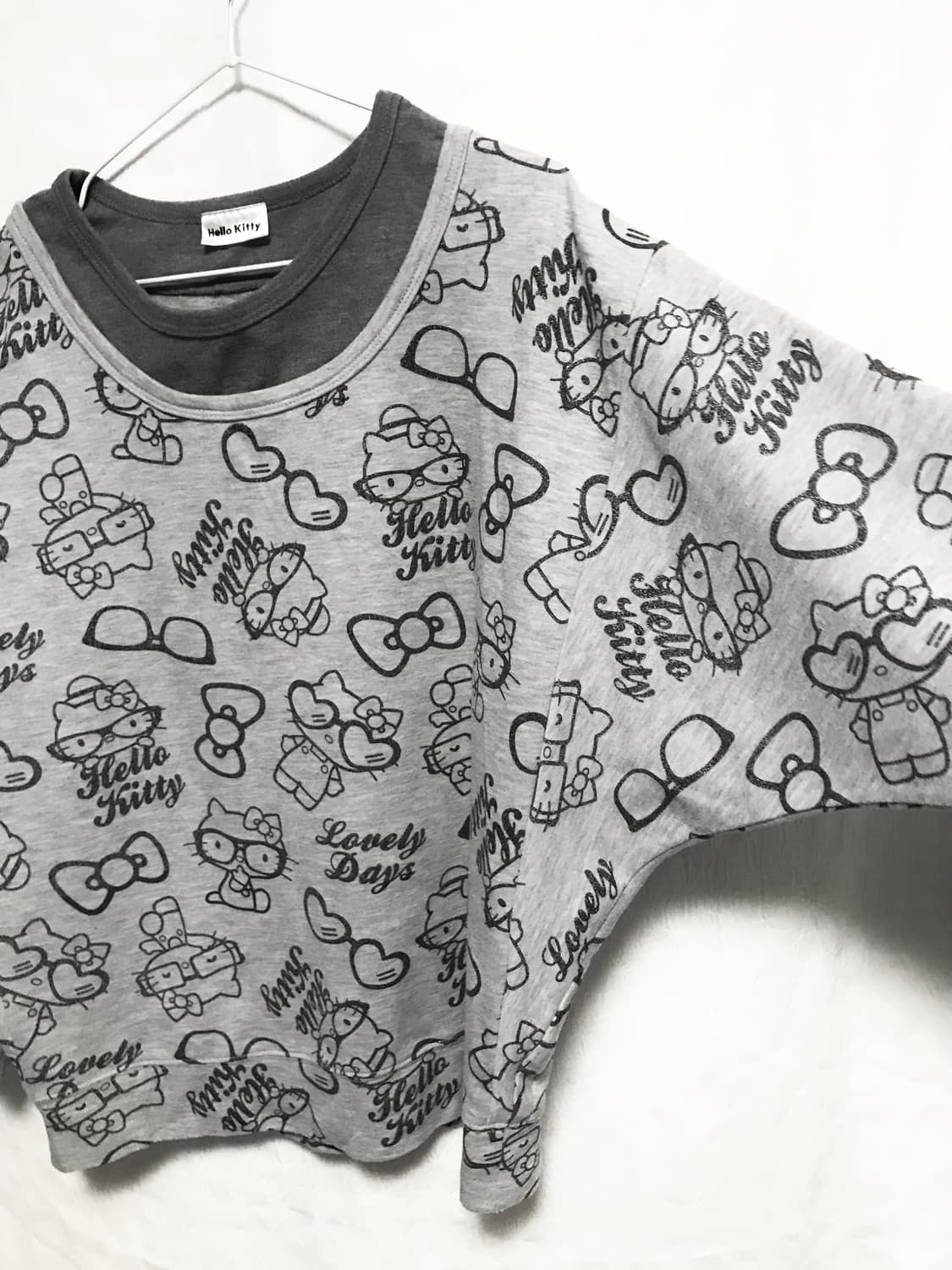빈티지 갸루 헬로키티 레이어드 맨투맨 상품이미지3