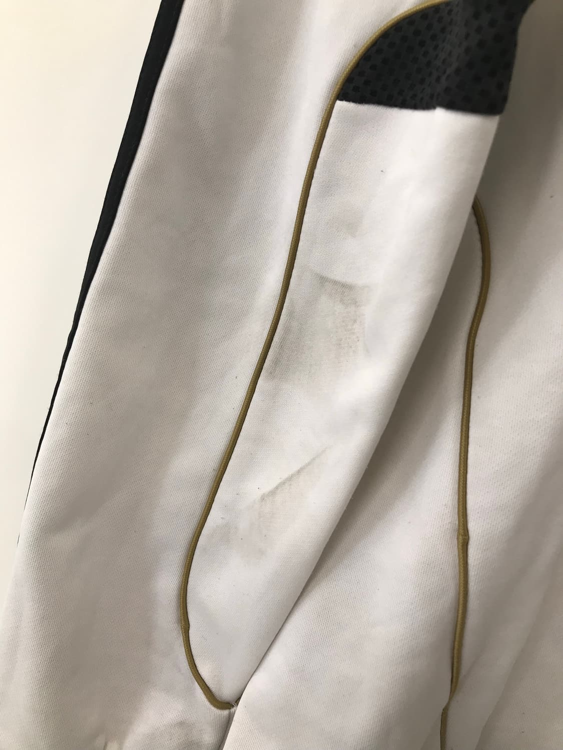 아디다스 레알마드리드 화이트 트레이닝 탑 상품이미지7