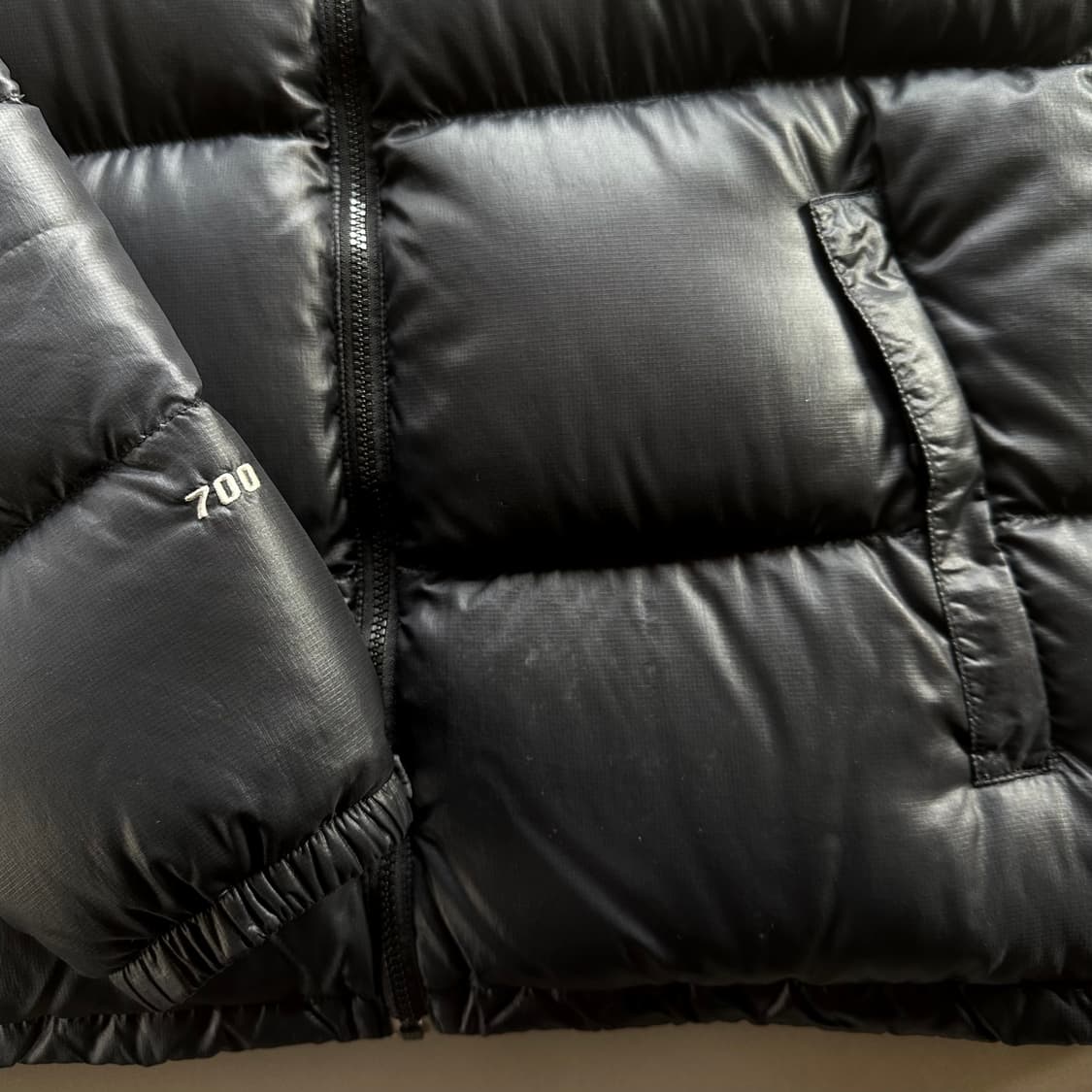 [L]노스페이스 구형 눕시 700 경량 패딩 상품이미지10