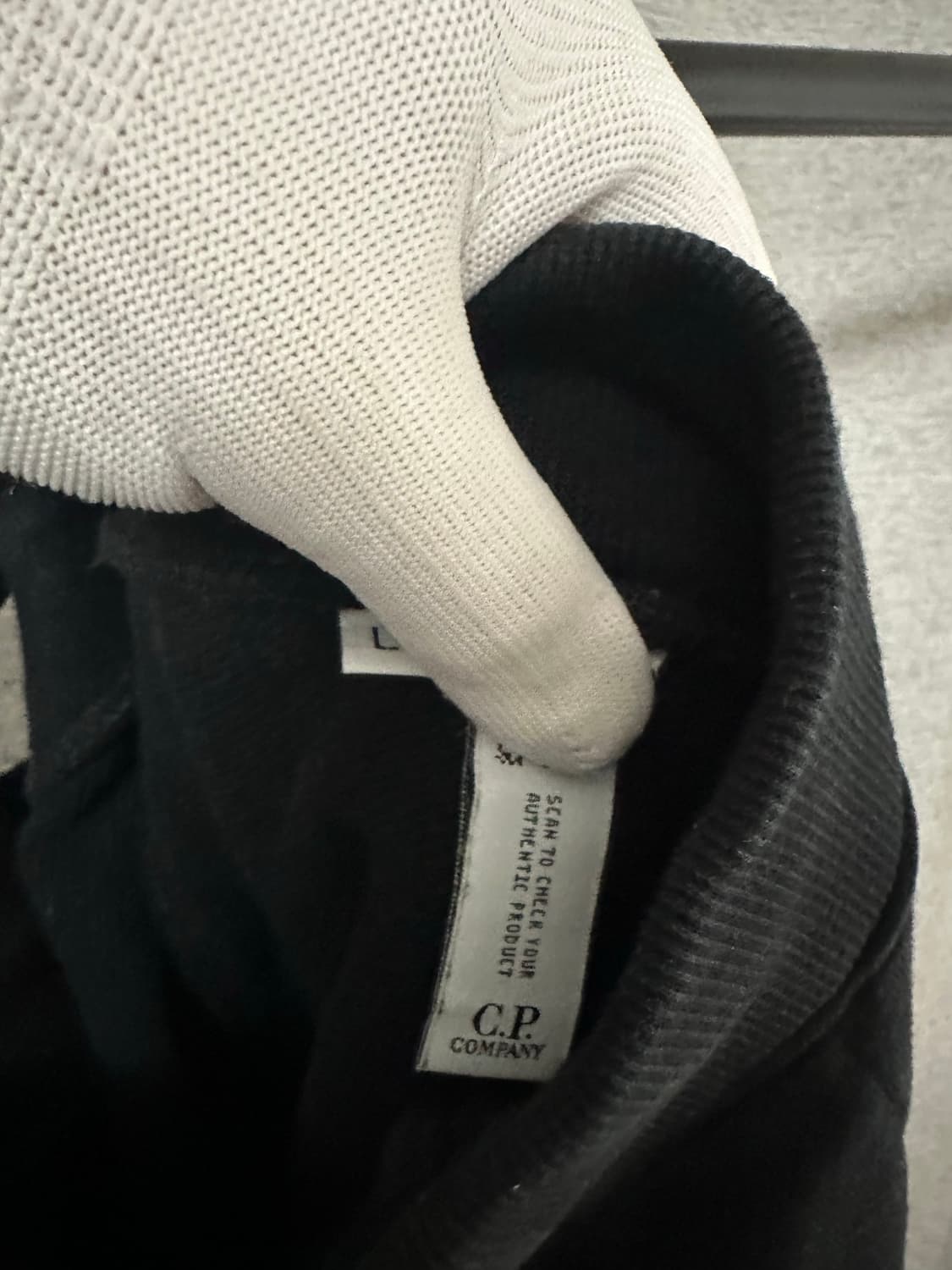 CP컴퍼니 렌즈와펜 카고 트레이닝 바지  블랙 (L) 상품이미지5