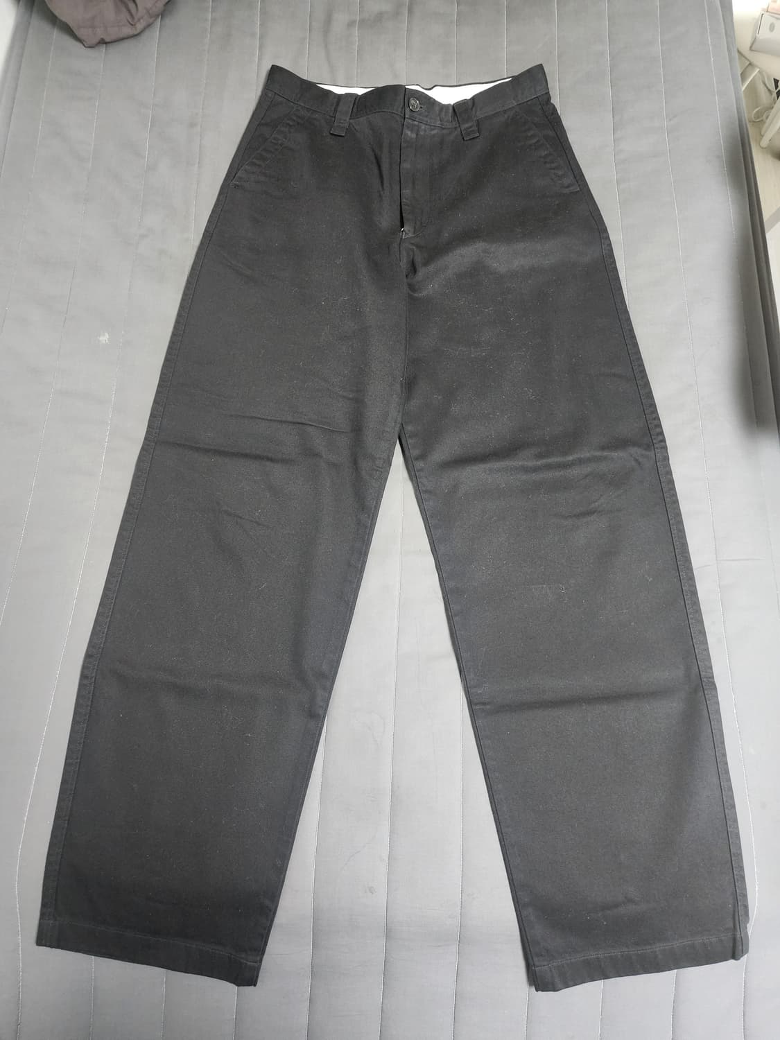 1회착 긴기장) 유니클로U 와이드 핏 치노팬츠 블랙 82 상품이미지4