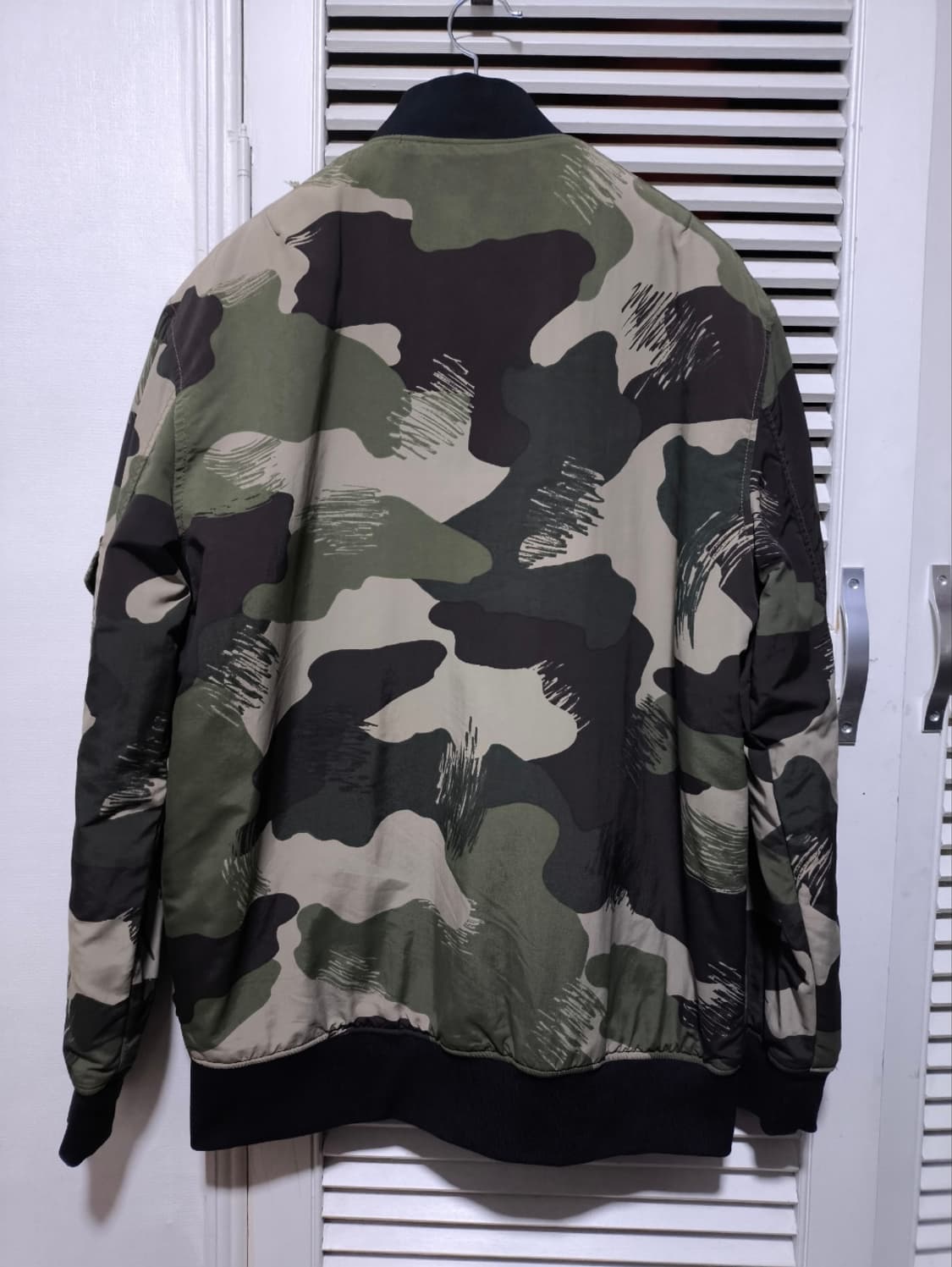 오버핏M 퀵실버 카모플라쥬 봄버자켓 상품이미지7
