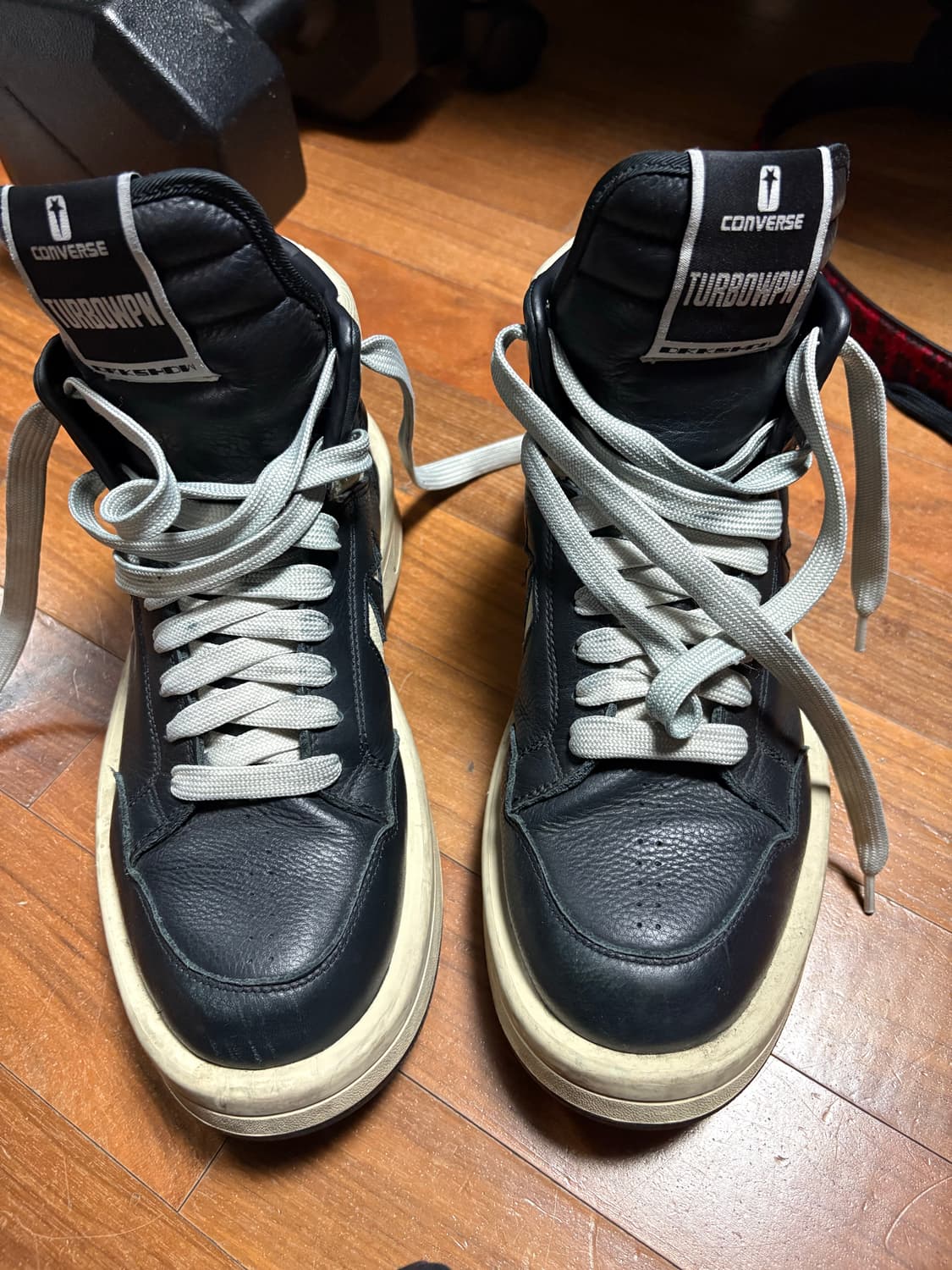 릭오웬스 다크쉐도우 컨버스 터보웨폰 블랙 크림 280 상품이미지6